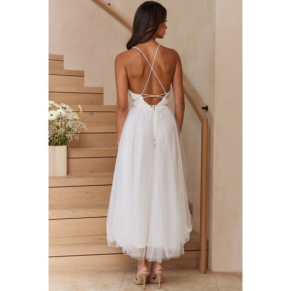 NEW! Selfie Leslie Floating By Plunging Neckline Mesh Overlay Midi Dress White L - Picture 2 of 13